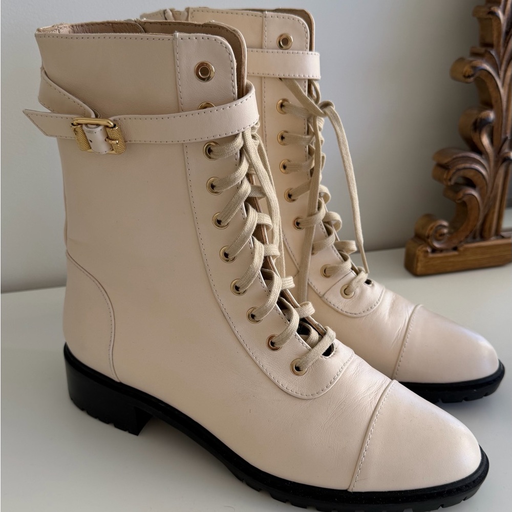 New Stuart Weitzman Beige Lace-Up Boots